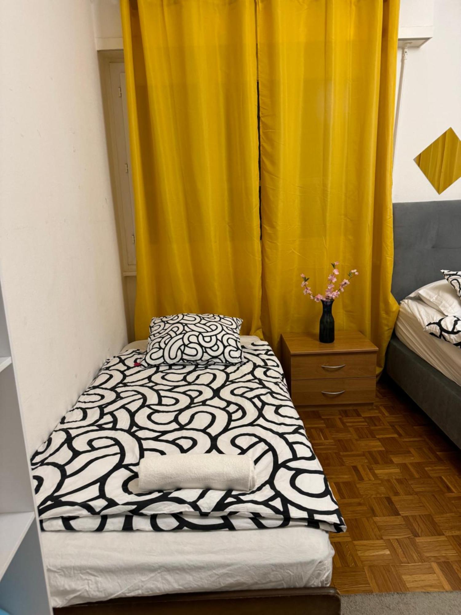 Apartahotel Confort Lozanna Zewnętrze zdjęcie